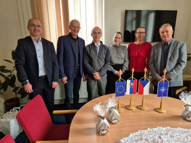 Pracovné rokovanie medzi ÚOŠKŠOK Trenčín a ÚřOSKaSOJ Praha