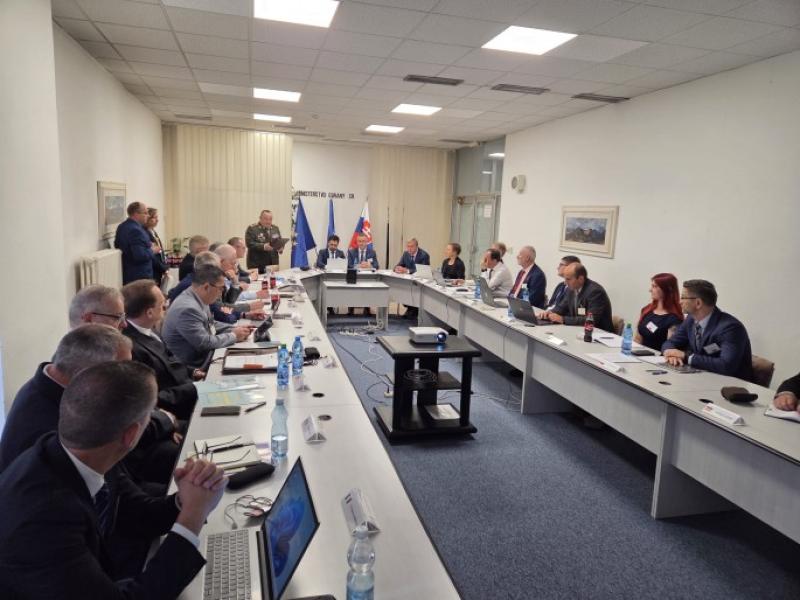 Zasadanie štandardizačných skupín EDA pre obrannú štandardizáciu v Európskej únii EDSMG a JMG-EDSTAR, Bratislava 2025    